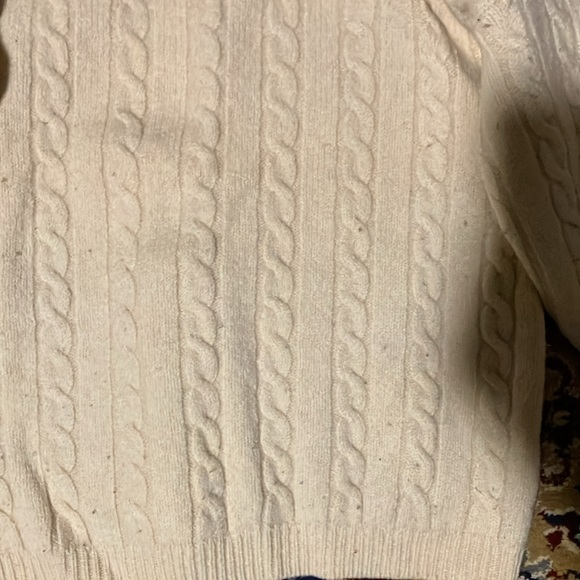 Marcasiano, thick wool, cableknit, women’s soft white sweater. Size M. - Picture 4 of 9